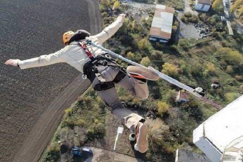 Tower Bungee Jumping